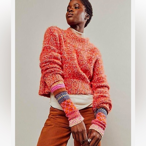 Free People Stardust Pullover Sweater M Red Fuzzy Cropped Mock Neck new - Picture 2 of 7
